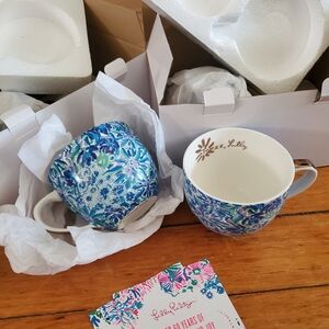2 sets of 2 (4 mugs) Lilly Pulitzer Blue floral mugs NWT - Never Used